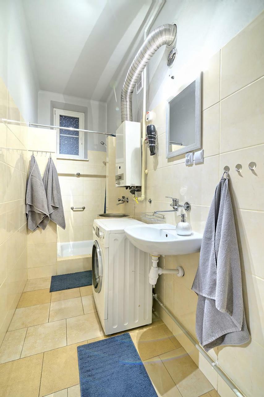 Luxury Retro Apartment, City Center, Wifi Krakau Exterior foto